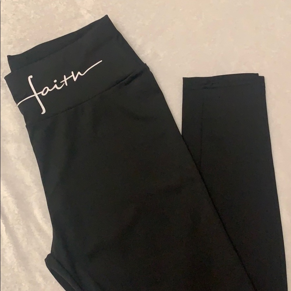 Skinny Leggings / Black